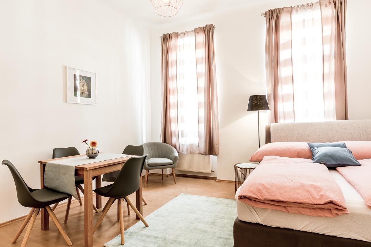 Holiday & Business Apartments 1160 ウィーン エクステリア 写真