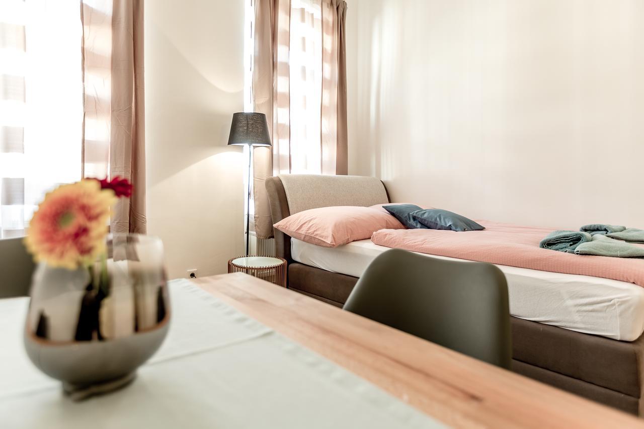 Holiday & Business Apartments 1160 ウィーン エクステリア 写真
